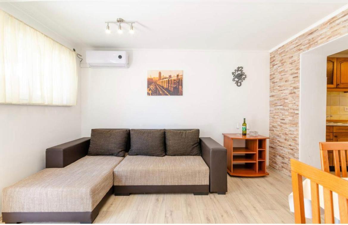 Apartments Tatjana Crikvenica Esterno foto
